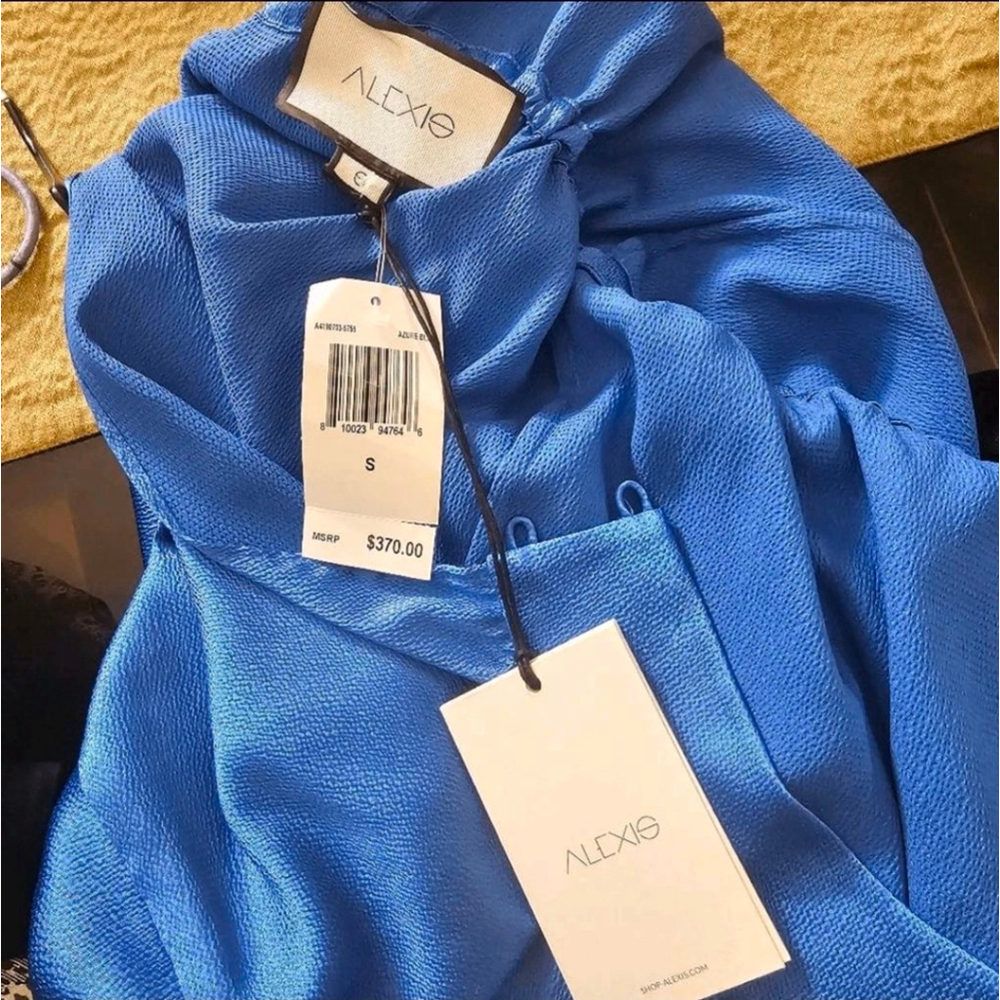Alexis Blue Mock Neck Cutout Long Sleeve Romper Size Small - Picture 8 of 9